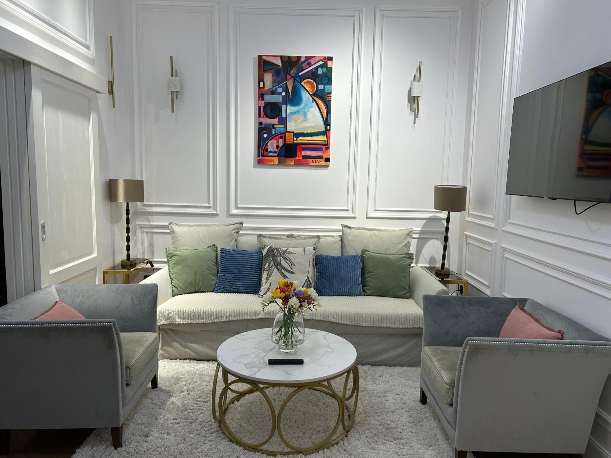Premium Luxury Opera Near Opera And Basilica דירה *